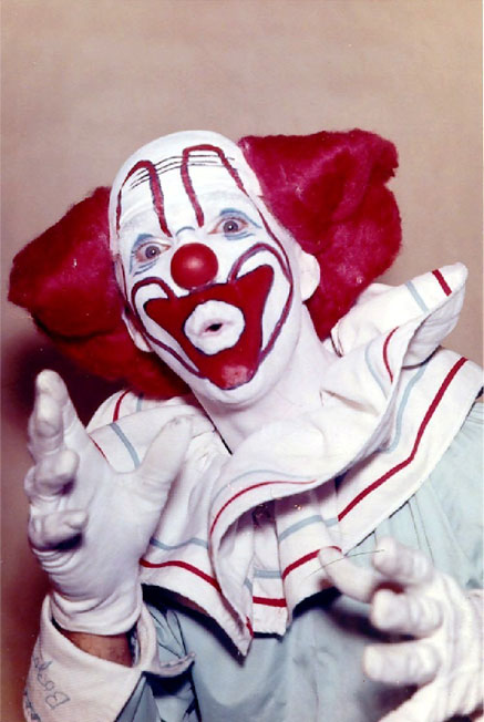 https://commons.wikimedia.org/wiki/File:Bozo_The_Clown...Roger_Bowers_3.jpg